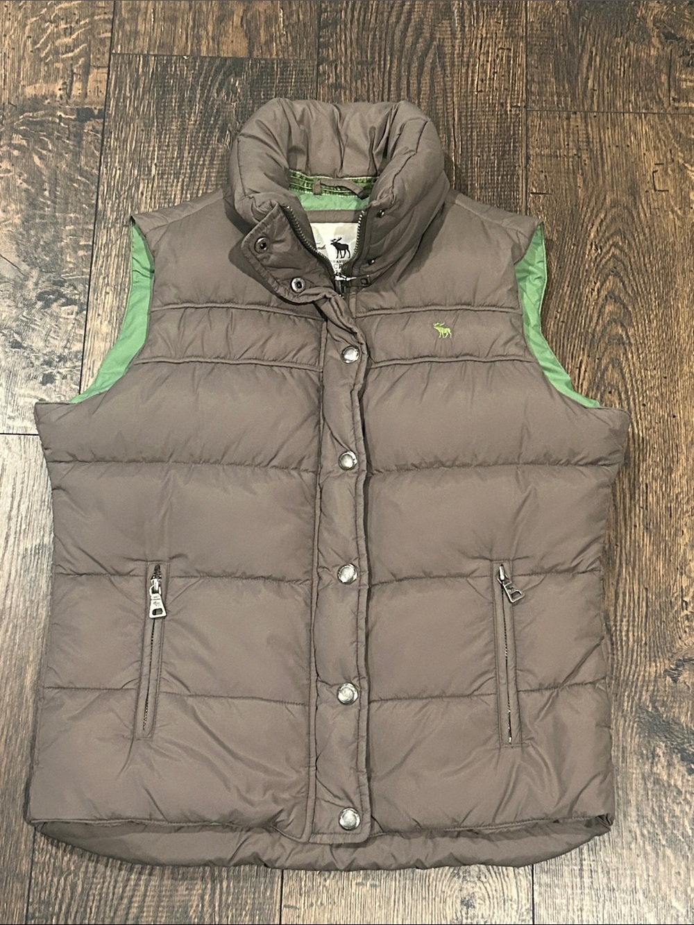 Abercrombie & Fitch Taupe Y2K Puffer Vest with Green Lining